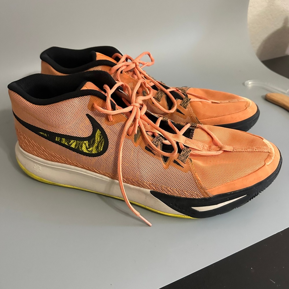 Nike Kyrie Flytrap 2 Basketball Shoes Orange Black Yellow AO4436-800 Size 17
